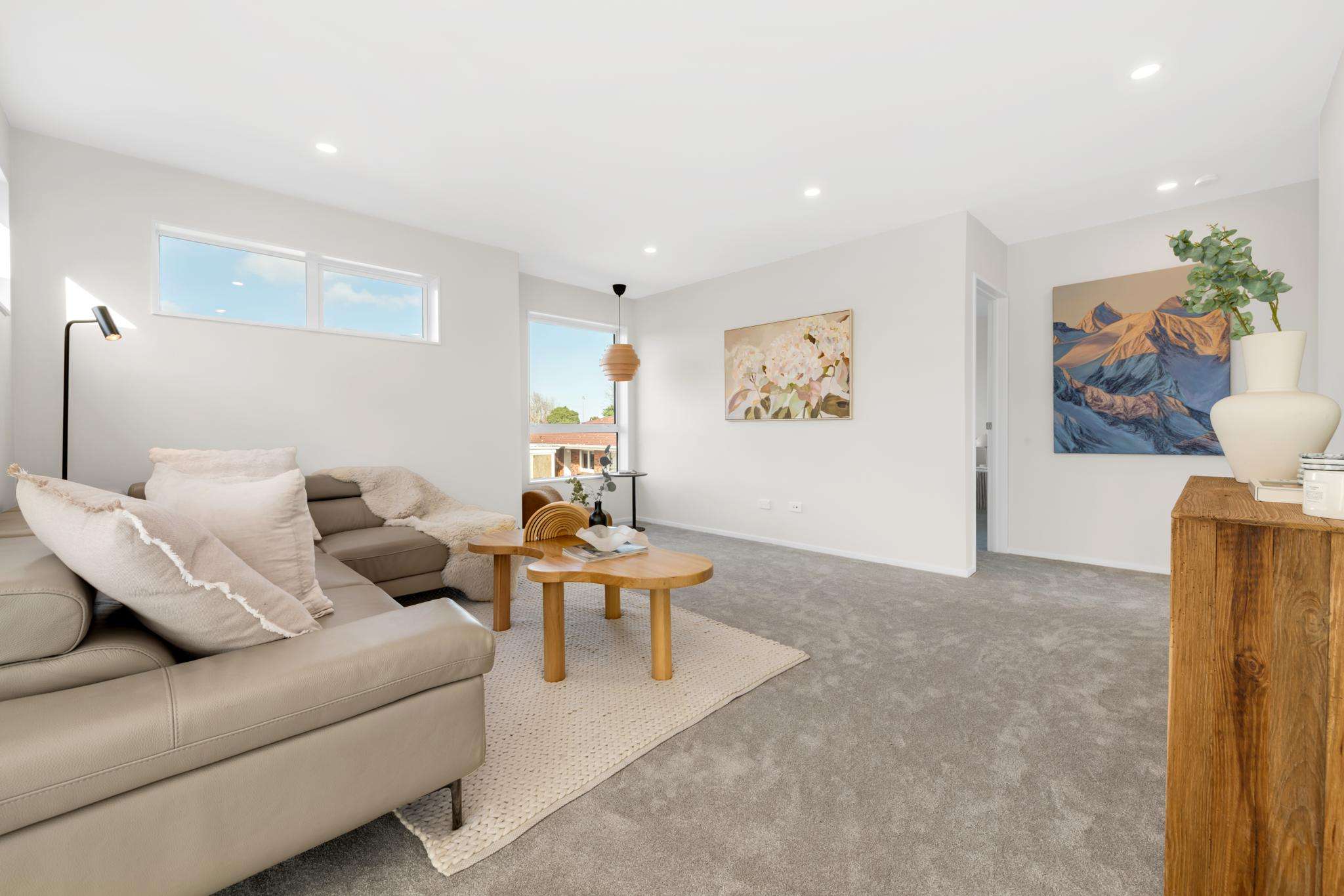 Flexible ground-floor living room