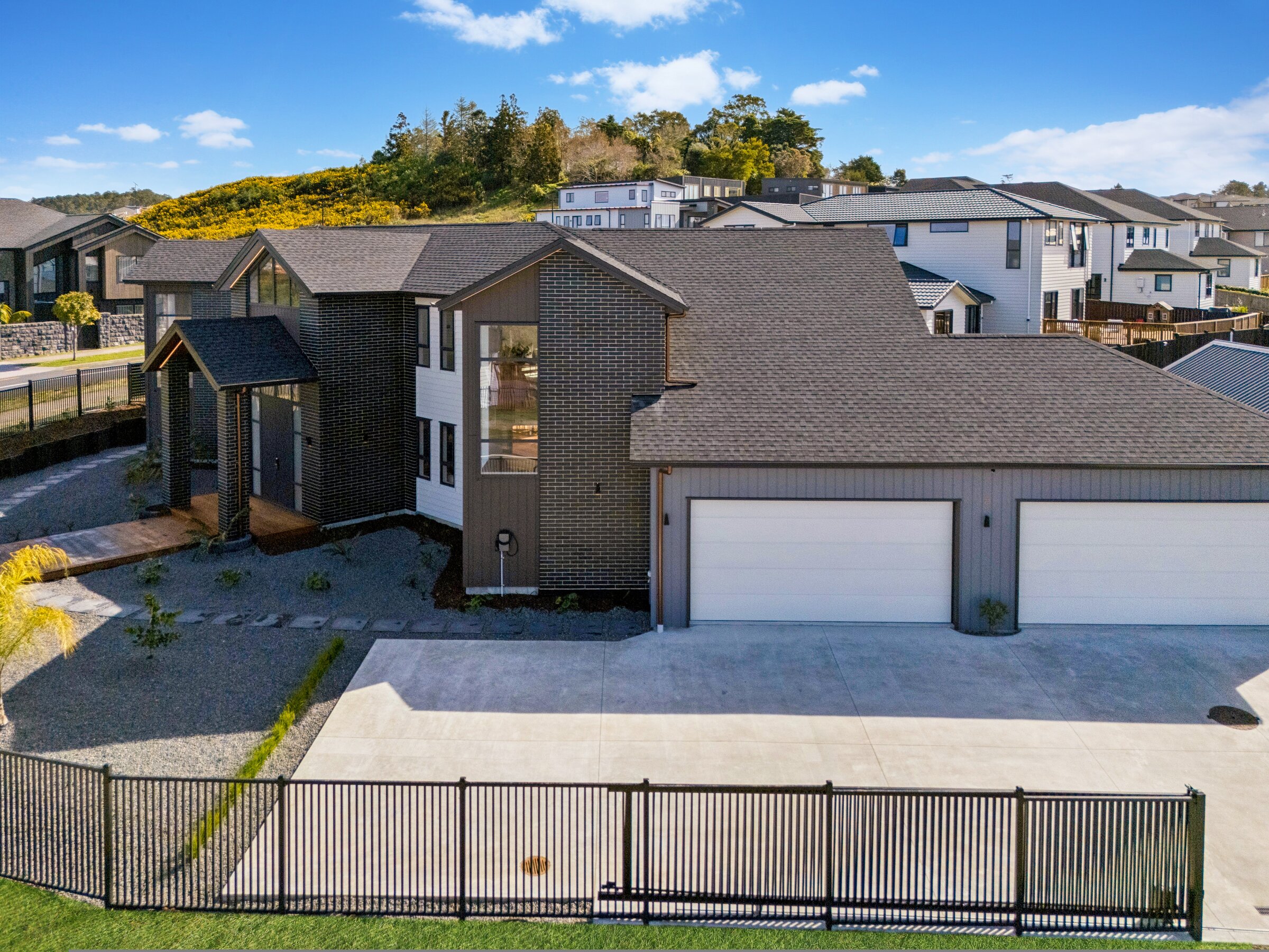 Aerial street view of 73 Kewa Road in Albany Heights